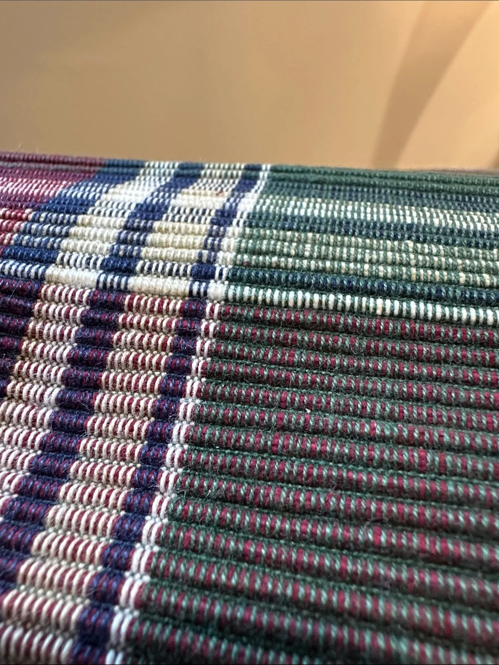 Set of 4 plaid place mats • Vintage